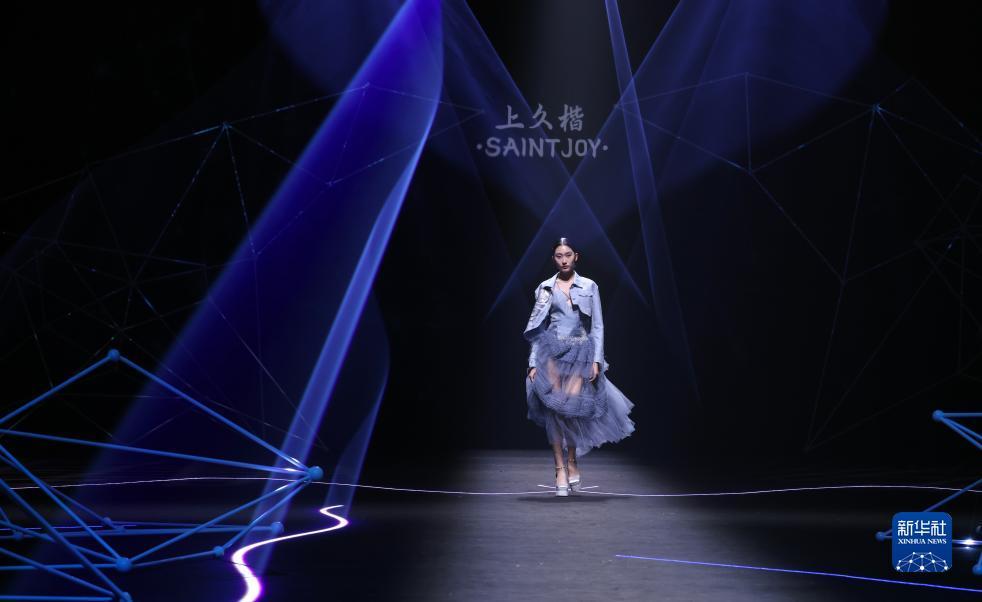 ag是不是同步的